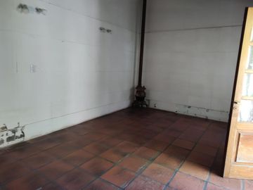 Casa - Santa Genoveva