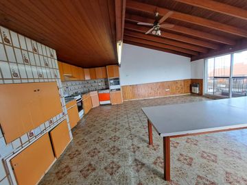 EXCELENTE OPORTUNIDAD Casa 6 Ambientes - Rodolfo Lopez- Quilmes