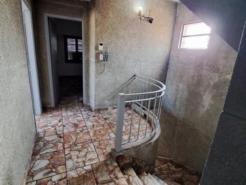 EXCELENTE OPORTUNIDAD Casa 6 Ambientes - Rodolfo Lopez- Quilmes
