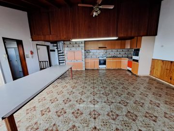 EXCELENTE OPORTUNIDAD Casa 6 Ambientes - Rodolfo Lopez- Quilmes