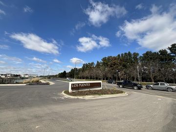 Lote a la Laguna en Los Puentes - Nordelta