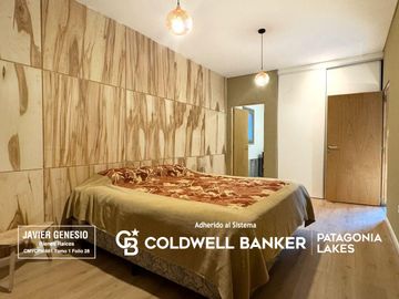 VENTA Casa 250m2 cubiertos en lote de 3.270m2 Barrio en la zona del Puerto Villa la Angostura