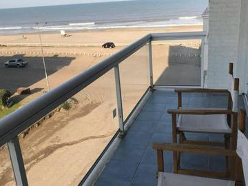 Alquiler dpto categoria 6/7 personas - Vista al mar Pinamar