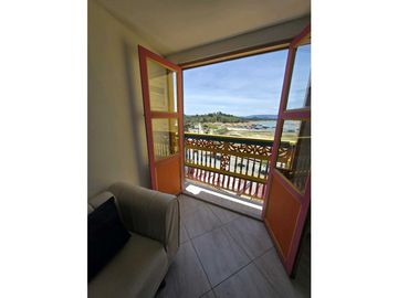 APARTAMENTO AMOBLADO EN VENTA EN GUATAPE