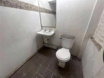 Bodega en Venta en lota entre linares y osorno