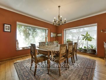 Gran y espectacular Casa en venta, Arboretum - Peñalolén