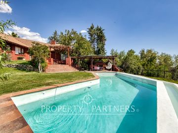 Gran y espectacular Casa en venta, Arboretum - Peñalolén