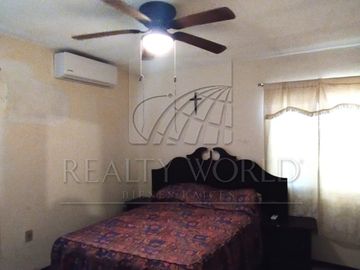 Casas Venta San Nicolás de los Garza  69-CV-2825