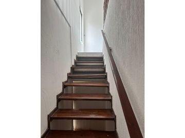 CASA EN VENTA CUMBRES 3ER. SECTOR