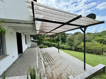 CASA CAMPESTRE EN VENTA EN COMBIA/PEREIRA