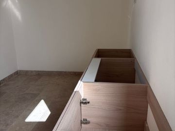Venta de casa en Privada Reserva Santa Fe, Valle de Juriquilla