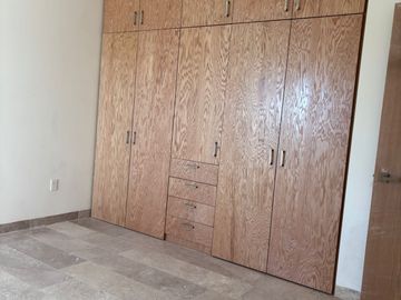 Venta de casa en Privada Reserva Santa Fe, Valle de Juriquilla