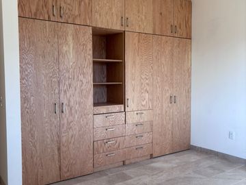 Venta de casa en Privada Reserva Santa Fe, Valle de Juriquilla