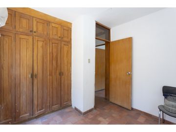 Guayllabamba, Terreno en Venta, 8404m2, 2 Pisos, Cos 100%