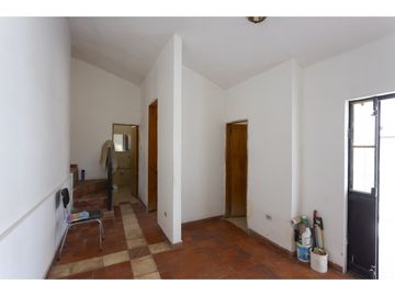 Guayllabamba, Terreno en Venta, 8404m2, 2 Pisos, Cos 100%