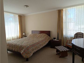 Lomas de Monteserrín, Departamento en Venta, 188m2, 3 Habitaciones