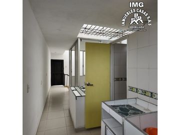 ref 951a brisas de los álamos/cali/vendo casa