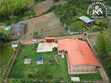 ref 955a pavas/vendo casa campestre
