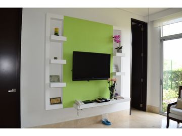 SE VENDE CASA  LINDA EN LAGOS DEL CAUJARAL