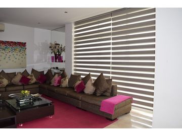 SE VENDE CASA  LINDA EN LAGOS DEL CAUJARAL