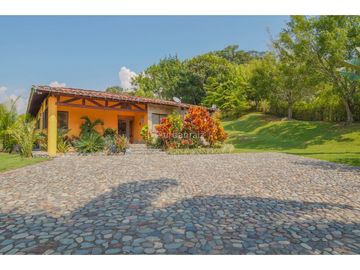 casa campestre en Venecia Antioquia