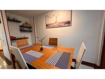Vendo linda casa conjunto pequeño vista a la montaña