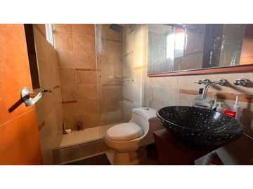 Vendo linda casa conjunto pequeño vista a la montaña