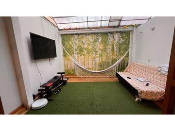 Vendo linda casa conjunto pequeño vista a la montaña