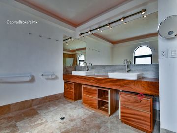 Casa de lujo en venta   San Miguel de la Cañada Cerca Plaza Patria