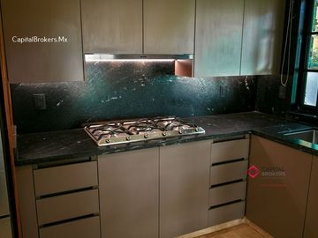 Casa de lujo en venta   San Miguel de la Cañada Cerca Plaza Patria