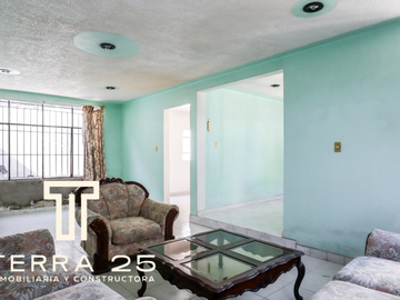 Casa en Venta en Jardines de Santa Clara, Ecatepec
