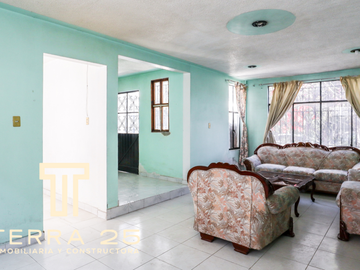 Casa en Venta en Jardines de Santa Clara, Ecatepec