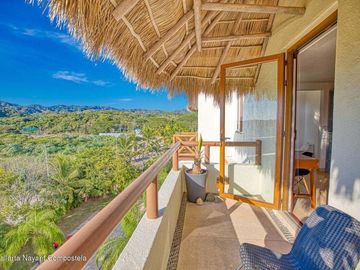 Penthouse con vista al mar en Punta Esmeralda, La Cruz