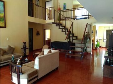 Casa Campestre en venta vía Barcelona Quindio