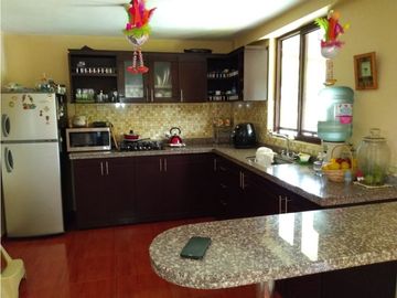 Casa Campestre en venta vía Barcelona Quindio