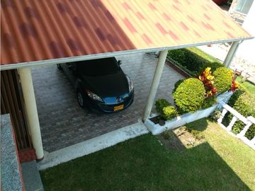 Casa Campestre en venta vía Barcelona Quindio
