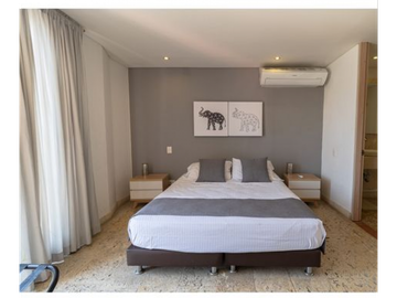 Venta  de Lujoso Apartaestudio en el Centro Historico con RT.