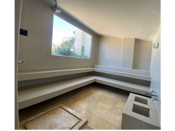 Venta  de Lujoso Apartaestudio en el Centro Historico con RT.
