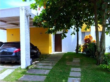 CASA CAMPESTRE EN VENTA EN JAMUND: AMPLIA EN CONJUNTO RESIDENCIAL