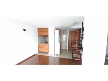 VENDO APARTAMENTO DUPLEX EN LA CASTELLANA 3 HAB (VM)