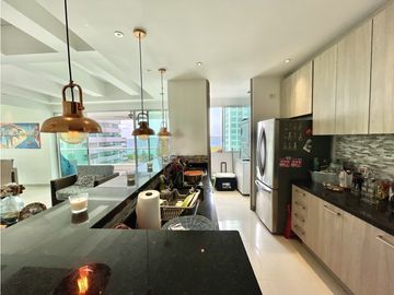 VENTA Apartamento en Castillogrande, Edificio Orange