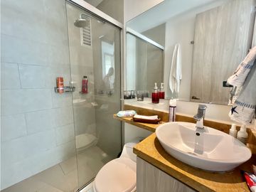VENTA Apartamento en Castillogrande, Edificio Orange