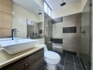 VENTA MODERNO APARTAMENTO SANTA MARIA DE LOS ANGELES.