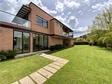 Casa Campestre Piscina Parcelacion La Ceja