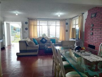CASA CAMPESTRE  KM 23 VIA AL MAR CALI-DAGUA