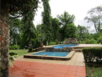 COLON / PORTOBELO / MARA CHIQUITA / 8500M2 / 7 HABIT / VISTA AL MAR