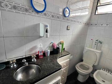 Casa en venta en Lanus Oeste