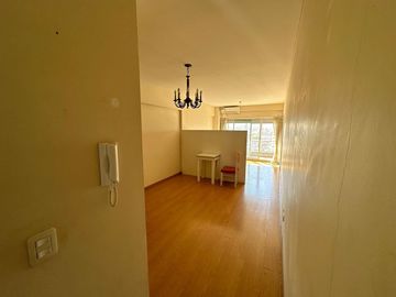 Venta monoamb. Piso Alto con amenities en Almagro
