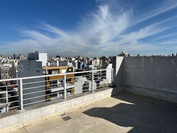 Venta monoamb. Piso Alto con amenities en Almagro
