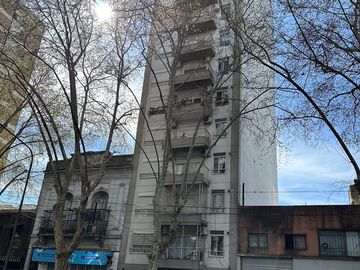 Venta monoamb. Piso Alto con amenities en Almagro